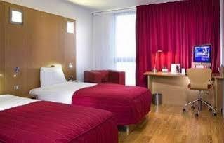 Pentahotel Hotel